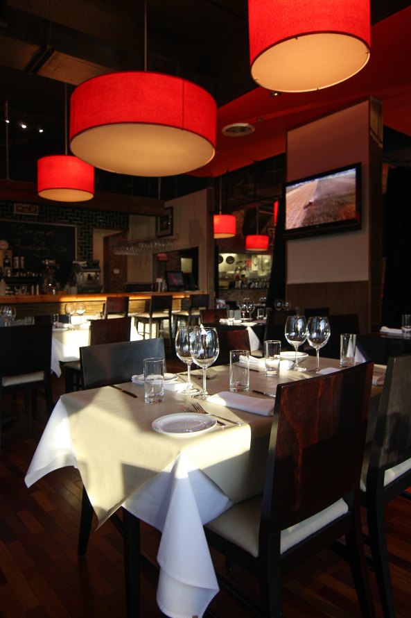 famiglia & co. - Kirkland, West Island (Montreal) - Italian Cuisine Restaurant