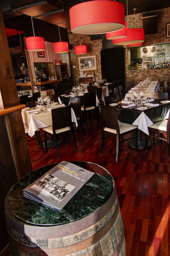 famiglia & co. - Kirkland, West Island (Montreal) - Italian Cuisine Restaurant