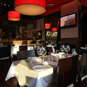 famiglia & co. - Kirkland, West Island (Montreal) - Italian Cuisine Restaurant